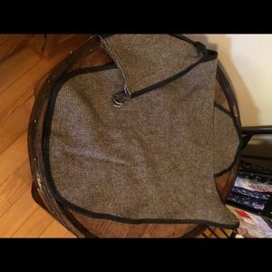 Dog’s comfort jacket